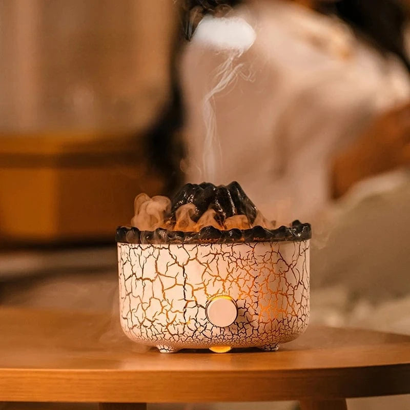 Volcanic Lava Aromatherapy Humidifier – Flame Effect with Simulated Smoke Rings