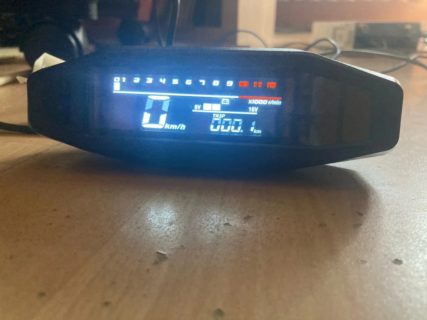 Universal Digital Motorcycle Speedometer – Oil Gauge, Tachometer & Instrument Cluster with Turn Signal Light Indicatorgnal indicator, multifunction motorcycle meter
