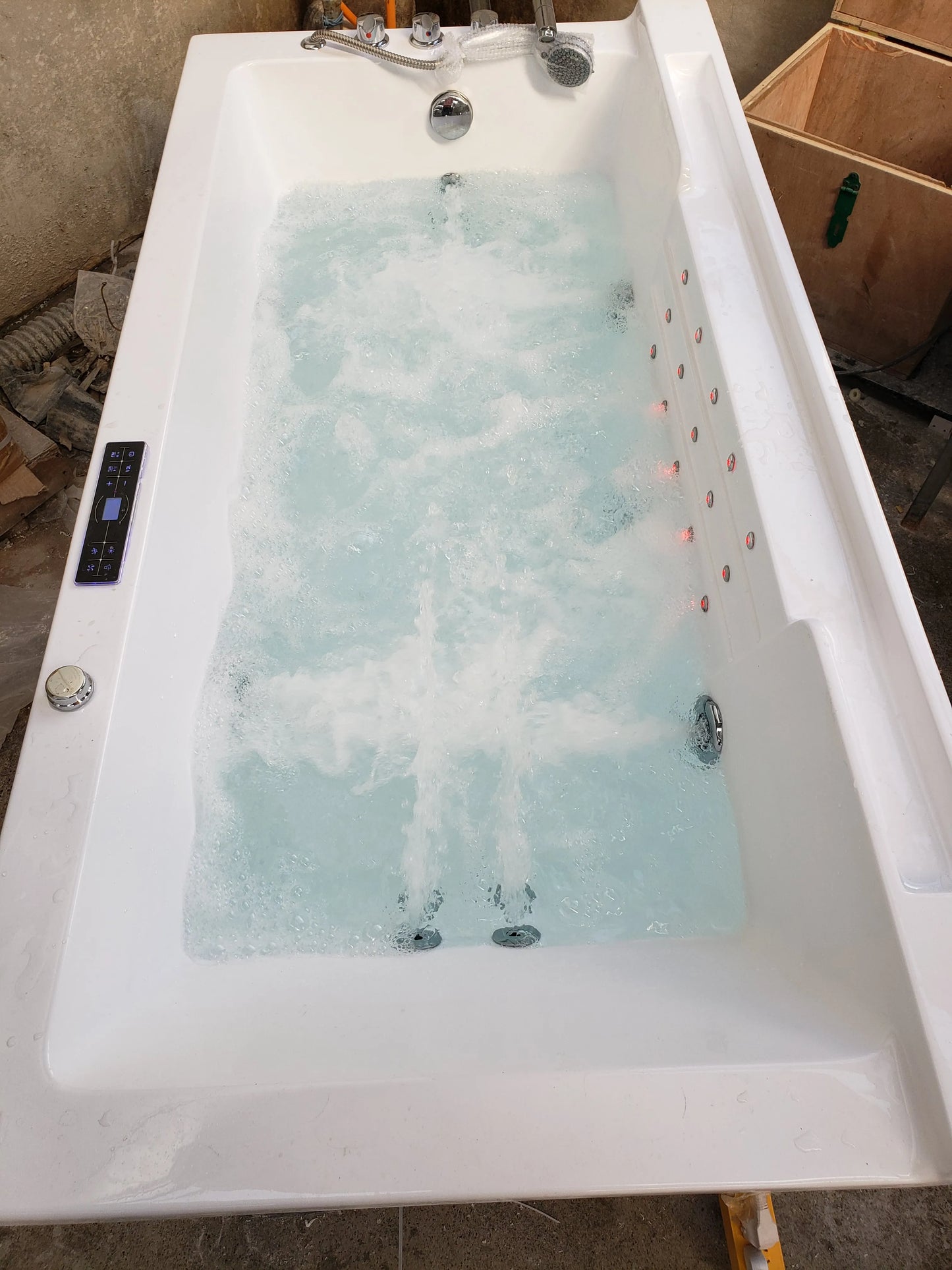 Black Acrylic Massage Bath Tubs Bathtubs & Whirlpools Corner Massage Bathtub Hot Tub for Soaking