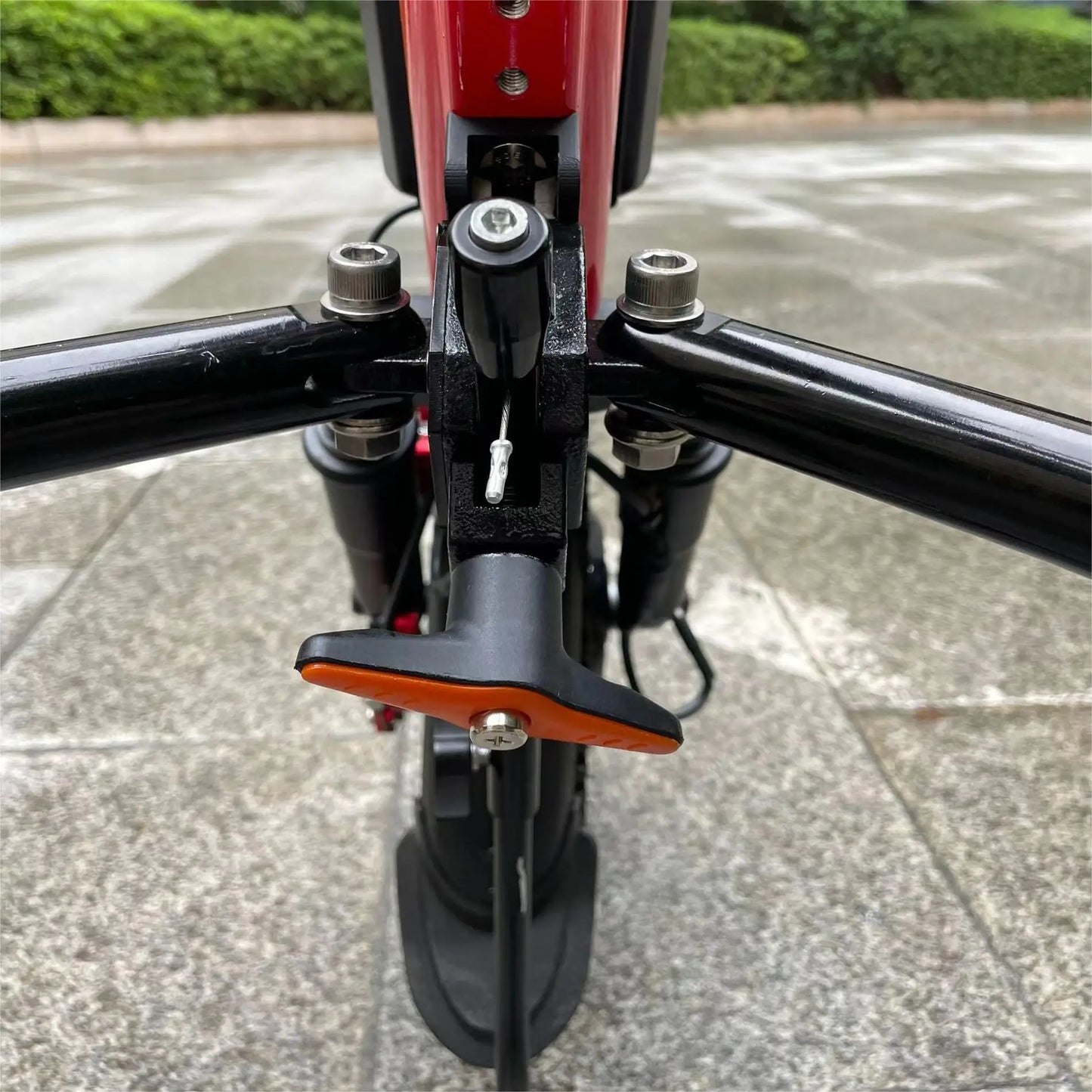 Handcycle électrique léger et attachable 12,8 Ah 500 W pour le sport/pliable