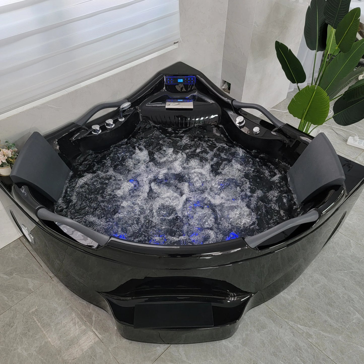 Black Acrylic Massage Bath Tubs Bathtubs & Whirlpools Corner Massage Bathtub Hot Tub for Soaking