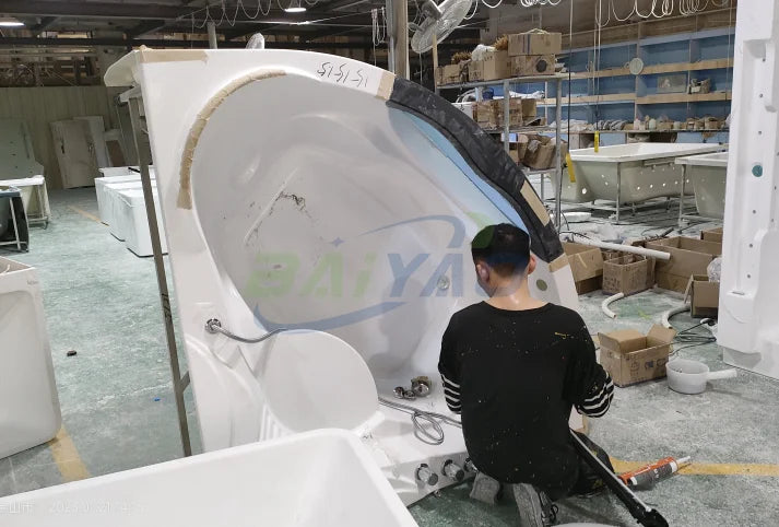 Premium Triangular Acrylic 2-Person Massage Bathtub With Enhanced Hydrotherapy Jets And Chromotherapy Lighting