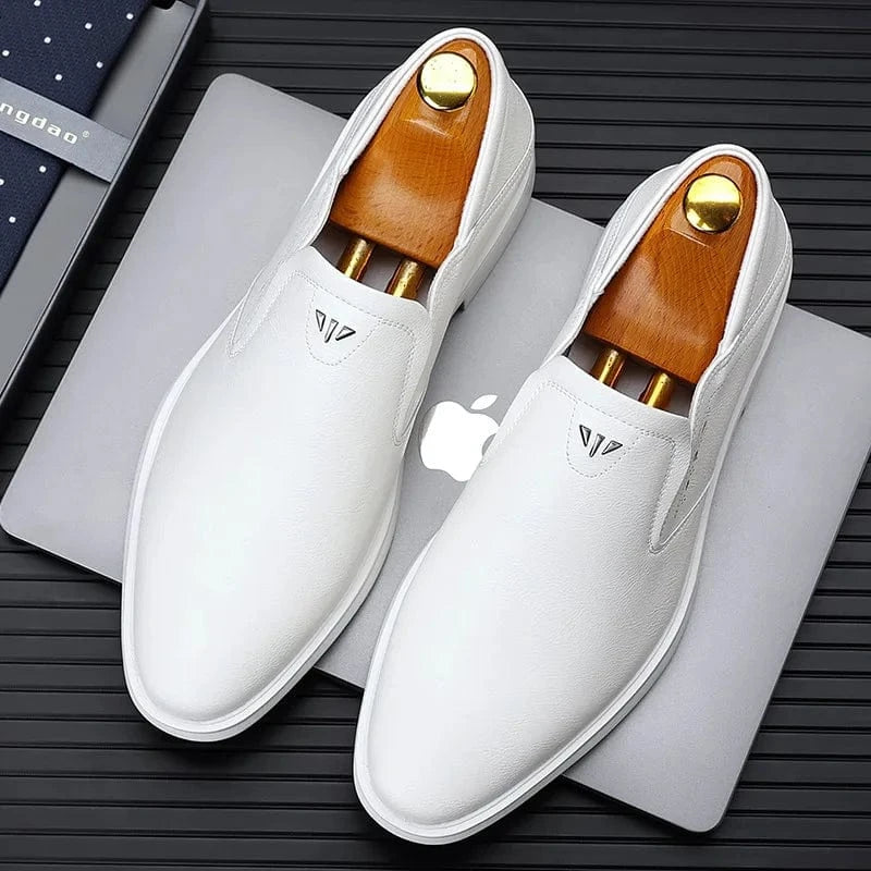 Herrenschuhe 2025 – Britische Designer-Schuhe mit spitzer Zehenpartie für Frühling/Herbst