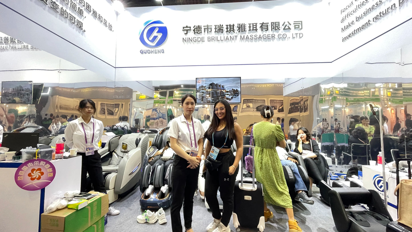 A19B Deep Tissue Massage Chair Leather Electric Massage Sofa  Fujian Massage Chair with 0 Gravity Fixed Point
