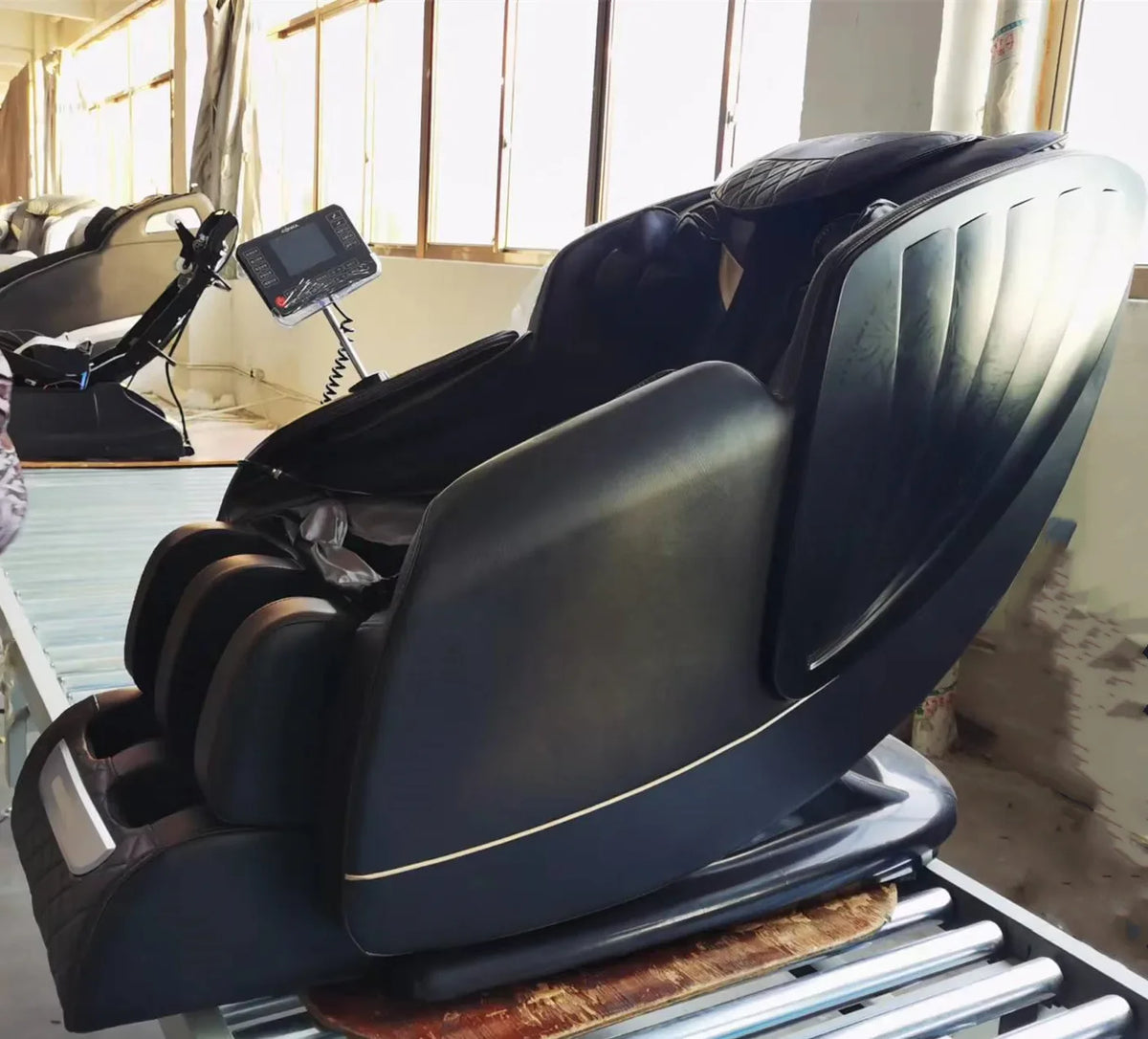 s#A 3d Massage Chair zero Gravity Electric Chair Sofa Massage  Sofa Recliner Chair with Massage Function in Dubai