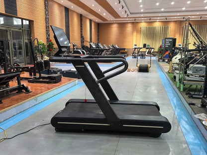 2025 Neues Design Kommerzielles Laufband Cardio-Trainingsgeräte Fitnessstudio Spiegel-Laufband für Bodybuilding