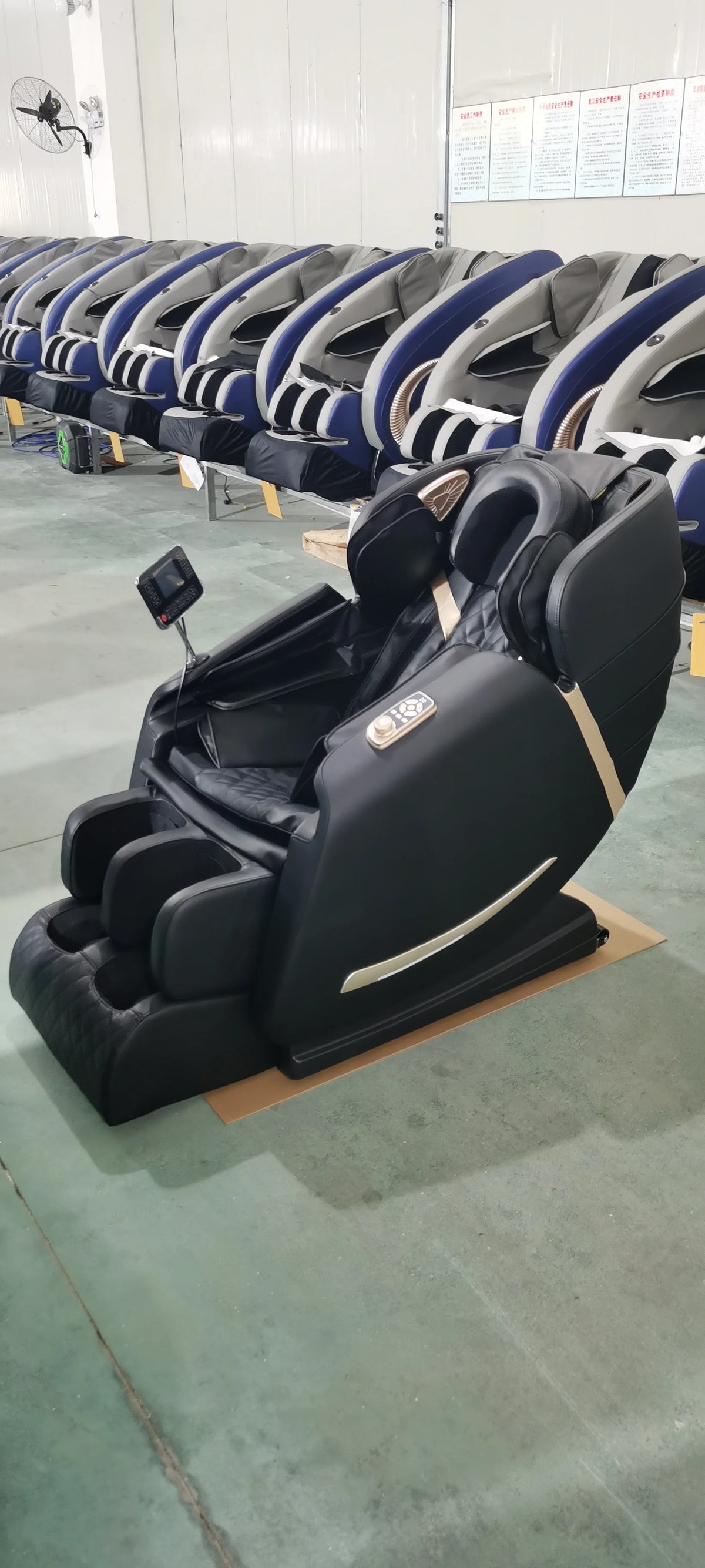 Günstiger häuslicher elektrischer Schultermassager mit Luftdruck 8D Luxus-Ganzkörpermassagesessel
