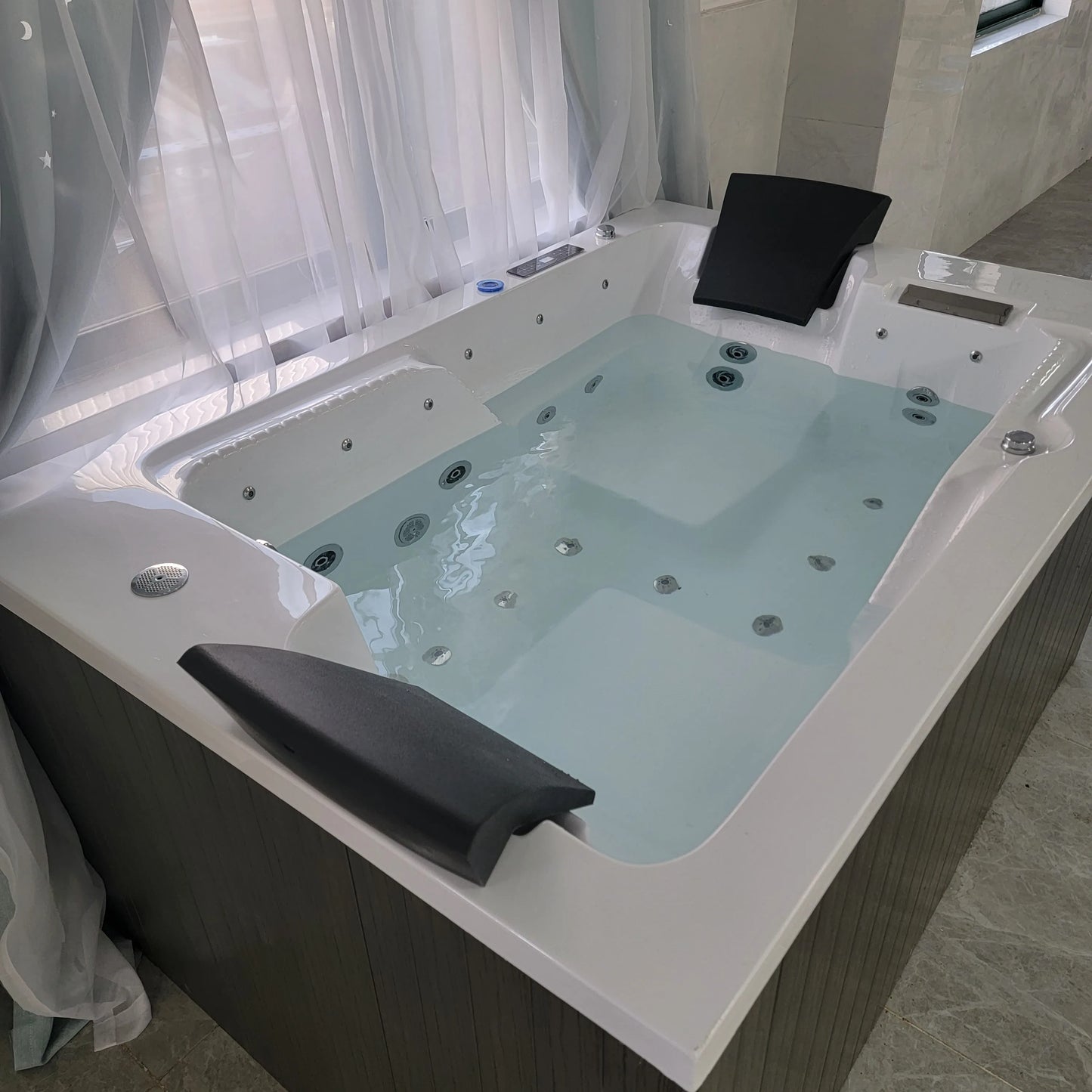 Black Acrylic Massage Bath Tubs Bathtubs & Whirlpools Corner Massage Bathtub Hot Tub for Soaking