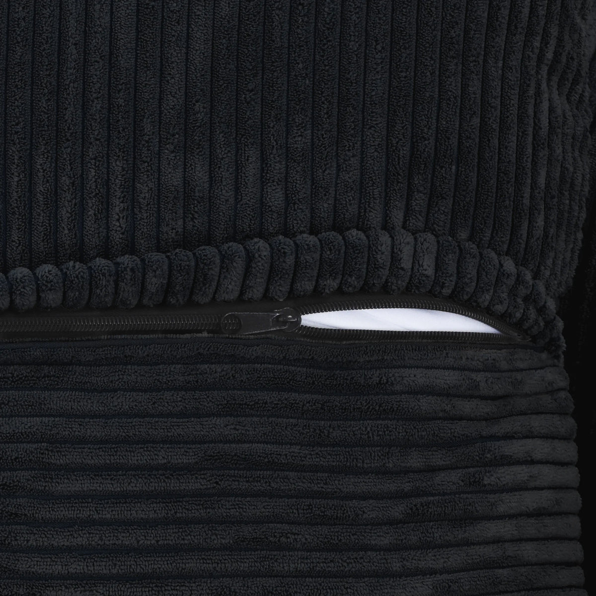 Modernes Cord-Sofa mit 4 Kissen, 102