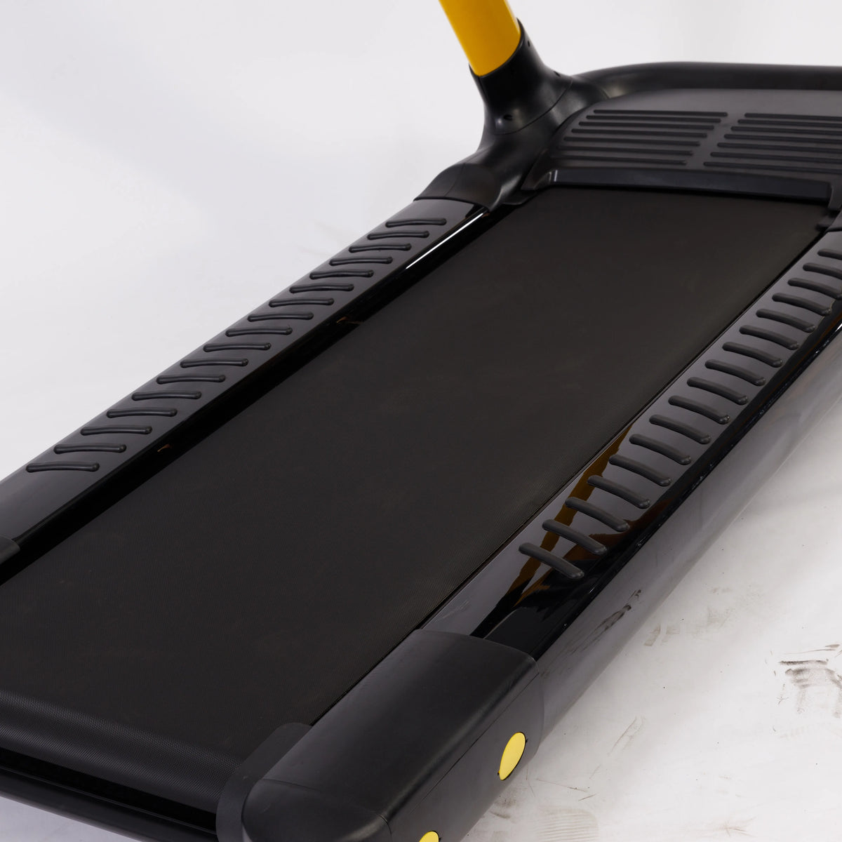 Intelligent LED Screen Commercial Treadmill High-Quality Gym Fitness Large Running Machine