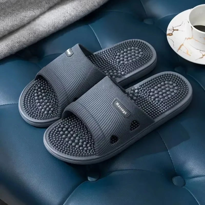 Herren-Badeschuhe aus PVC, Massage, rutschfest, einfarbig, bequem, strapazierfähig, Kühles Pool-Design