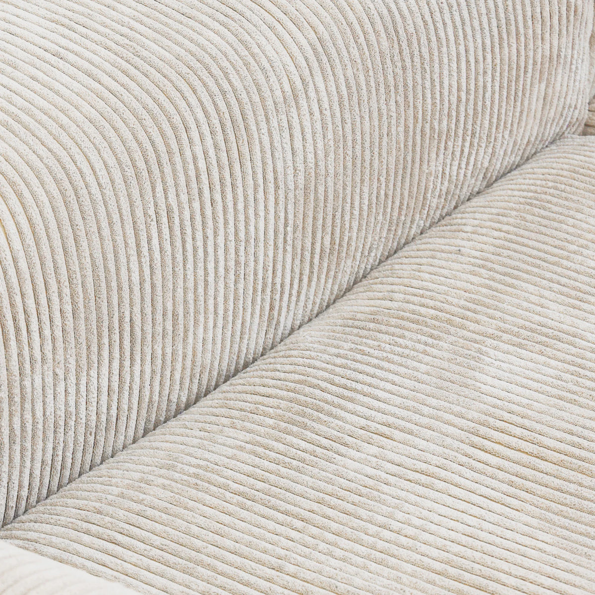 Modernes Cord-Sofa mit 4 Kissen, 102