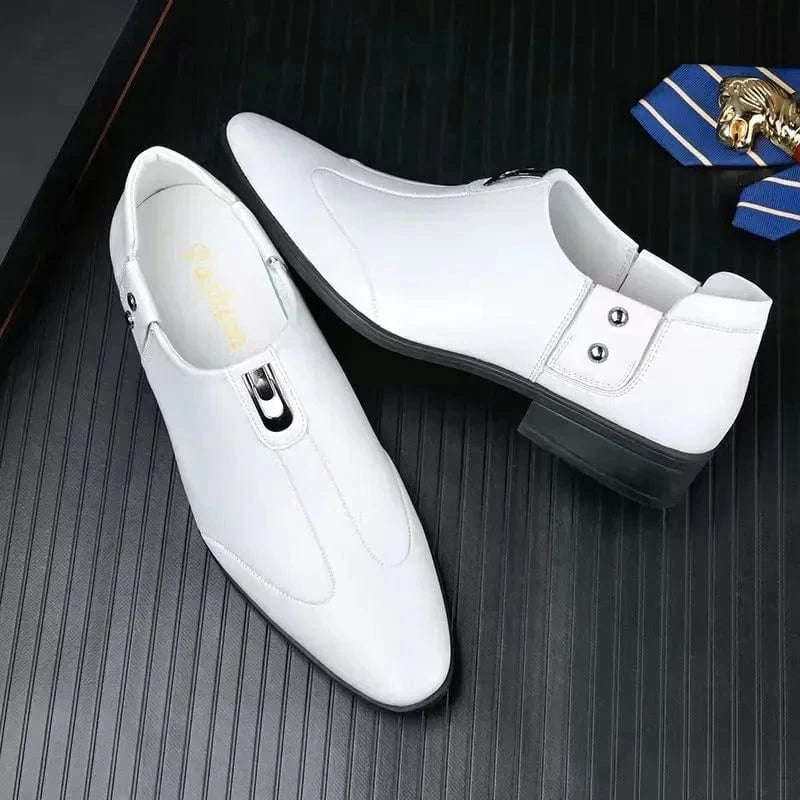 Herren-Mokassins aus Leder – bequeme Loafer für Autofahrer und Business-Schuhe mit Metalldetail
