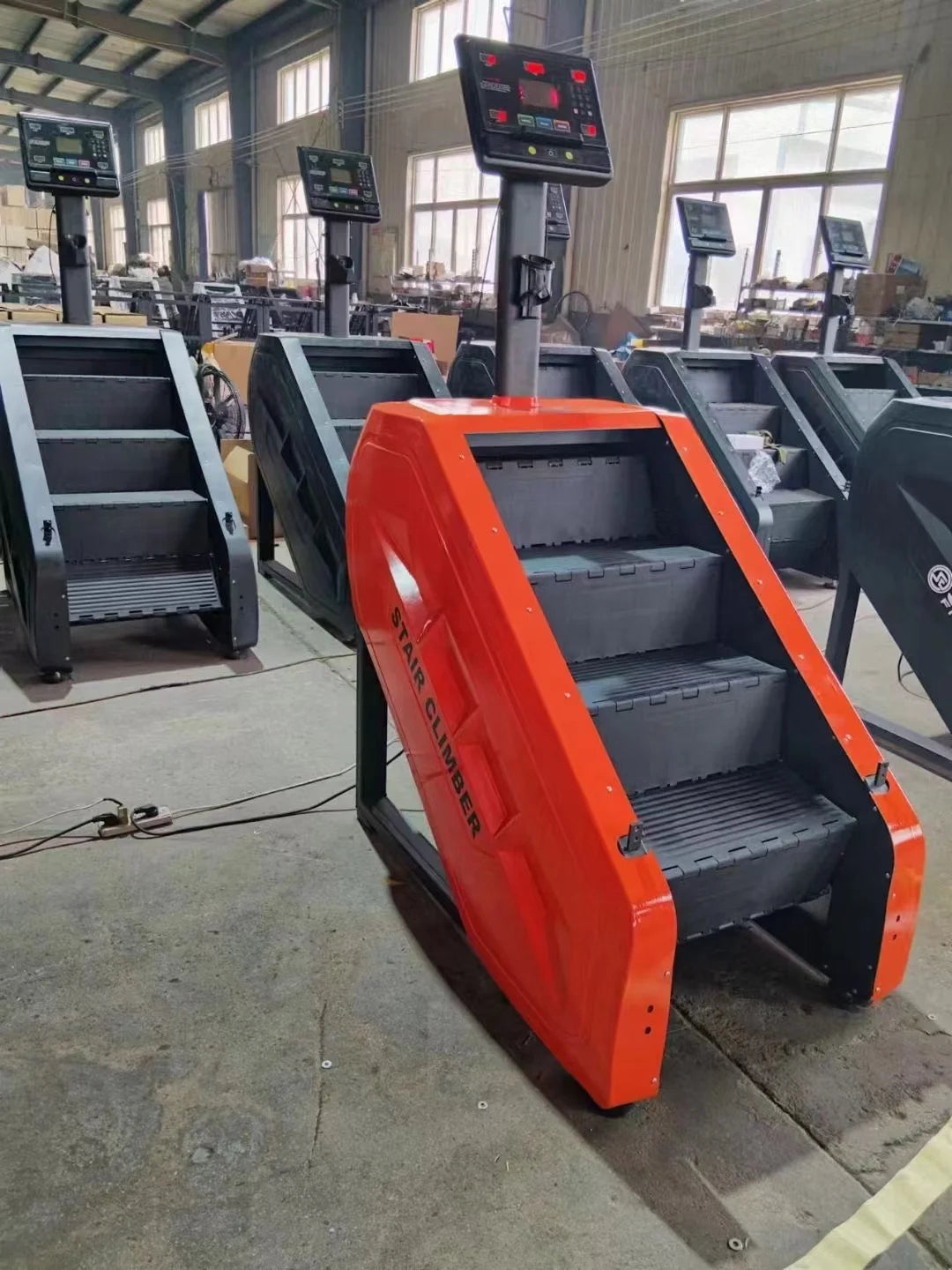 2025 High Quality Fitness Machine Gym Equipment Commercial Stair Master Stepper Climber Stair Climbing Machine