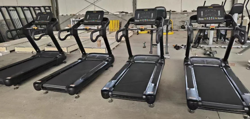 SM Top Kommerzielles Laufband, Fabrikpreis mit großem Bildschirm, individuelle Farbe und Logo, Fitnessgerät für Fitnessstudio und Zuhause
