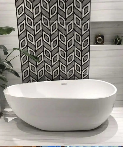 CZ Badewanne für den Heimgebrauch Integrierte nahtlose ovale Wassertropfenform Kleine Wohnung Freistehende Boutique-Hotel-Standbadewanne