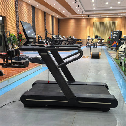Commercial Treadmill Fitness Gym Equipment  Cardio Training LDT-1860C Running Machine Commercial Electrical Treadmill