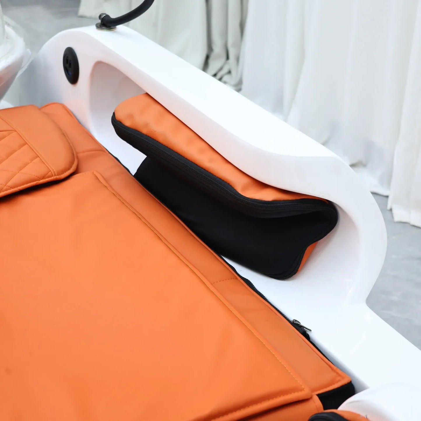 2026 Salon Shampoo-Massagebett mit integriertem Elektromassagegerät, Hydrotherapie Kopf-SPA, Gewerbemöbel, automatisch