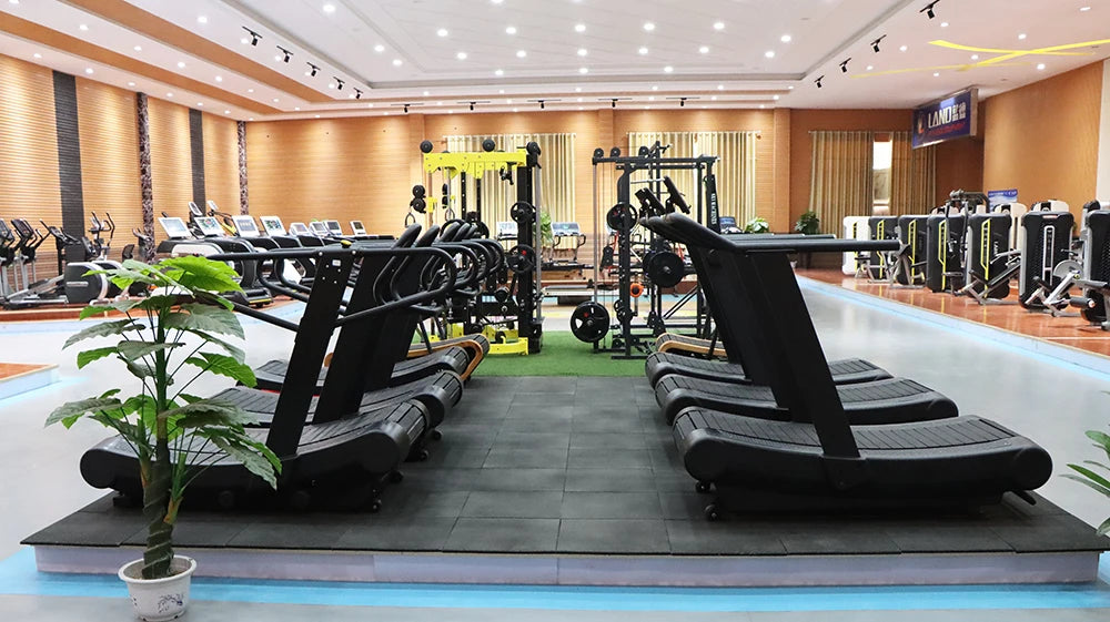 Commercial Treadmill Fitness Gym Equipment  Cardio Training LDT-1860C Running Machine Commercial Electrical Treadmill